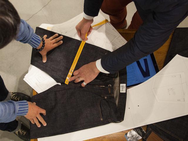 産業構造の変化により、打撃を受けた国内のアパレル生産に変革をもたらす世界初のビジネスモデルを構築中だ。