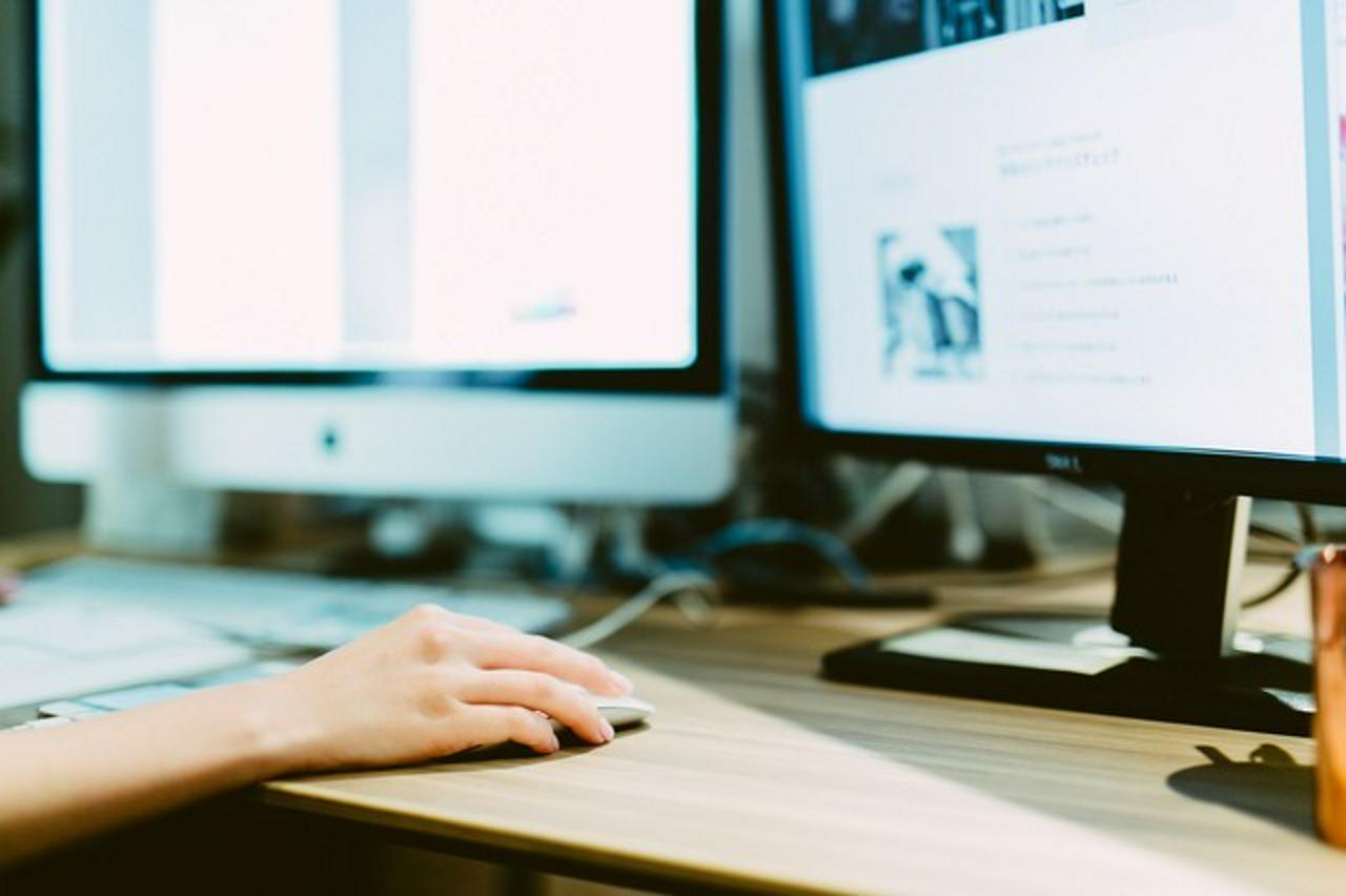 株式会社フォーデジット 求人画像1