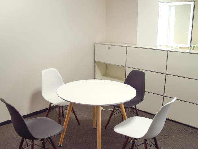 2017年5月より同じビルの同じフロアにWeb系部署のためのオフィスがオープン！