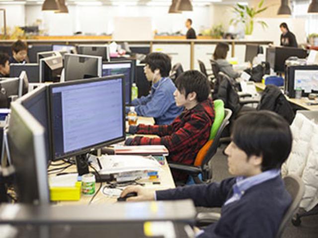 広々使える個人デスク