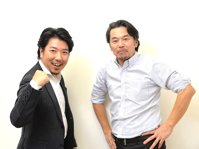 代表取締役CEOの上野（右）とCOOの利齋（左）。
関西出身コンビです。だんだんと体形がクマに似てきている（らしい）。