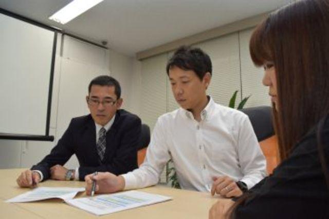 無駄な全社ミーティングはございません！各チームで情報共有し、業務以外のイベント等でコミュニケーションを図ってます。