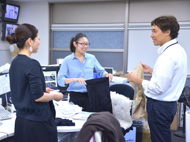 同社は様々なメディアを通して、健康食品や日用雑貨、家電、フィットネス用品、理美容商品などの販売を行っている。