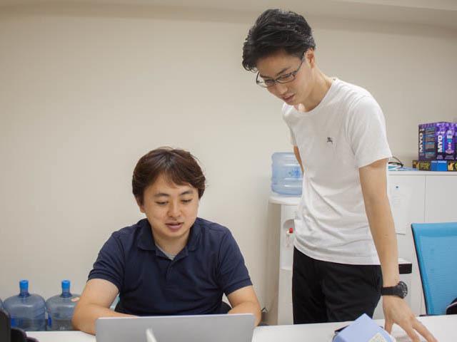 企業理念は「会社と社会が相互に楽しく豊かに」。設立の動機のひとつに、エンジニアが楽しめる環境をつくりたいということがあったので、理念にも反映している。