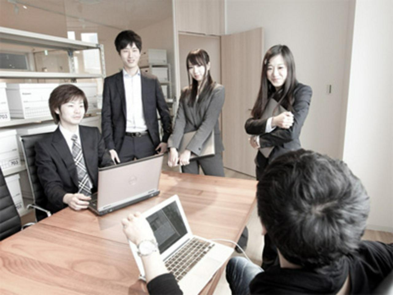 バズー株式会社 求人画像1