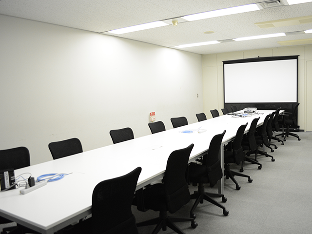 毎月末の締め会では会社の売上等の数字や状況を全てオープンにし、コンセンサスを取った上で会社を動かしている。