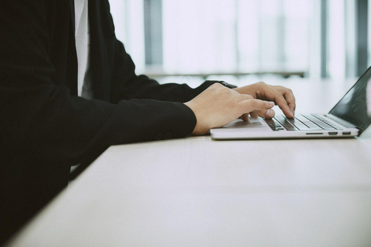 株式会社メドレー 求人画像1