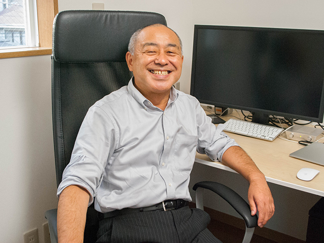 取締役 管理本部長　藤井 晃氏
元々、中小企業診断士として同社に関わったが、同社の魅力に惹きつけられジョイン。