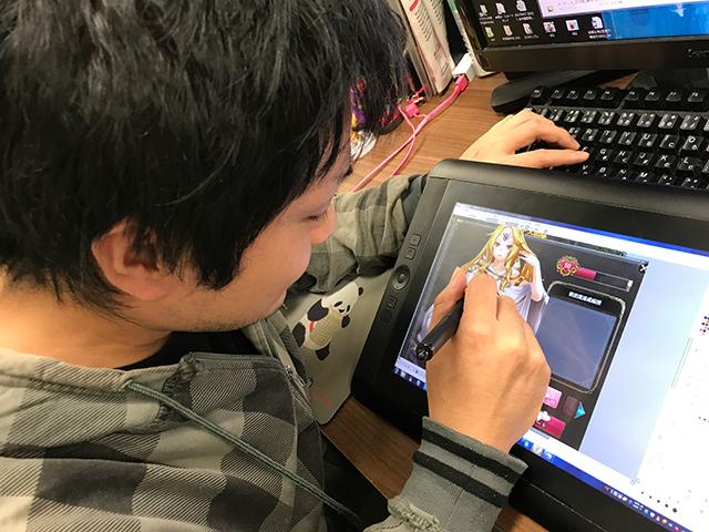 自社ゲーム開発の為、専属のデザインチームも活躍中！