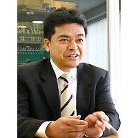 人事マネージャー　塩地 寿一 氏