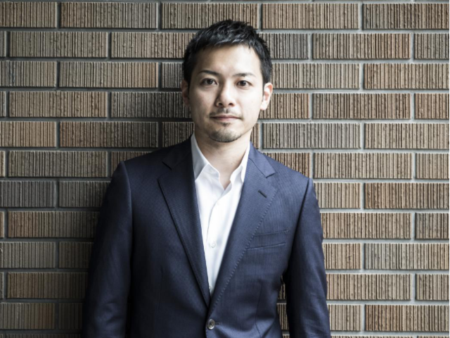 代表取締役　千葉 裕介
