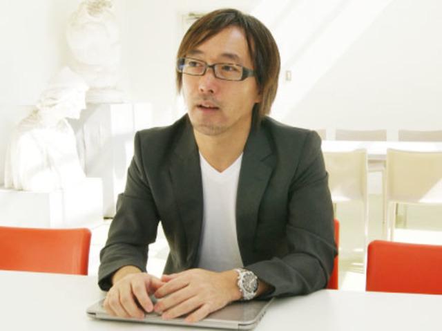 「クリエイターたちが最新の技術やクリエイティブに触れる機会を大切に、　R&C（リサーチ アンド クリエイティブ）を掲げ、個人のスキルアップを大切にしています。」（リンクトブレイン代表清水）