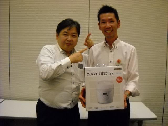 アクモス会長賞は、創立記念日の一大イベントです