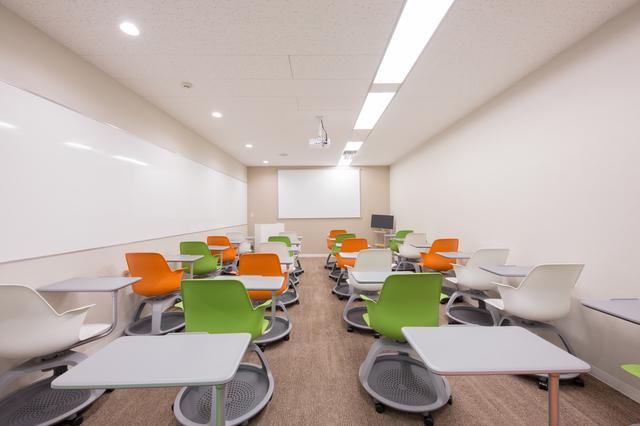 セミナースペースでは学生向けの講座も展開している。ユーザーのためにできることはWEBでもリアルでも積極的に実施している。