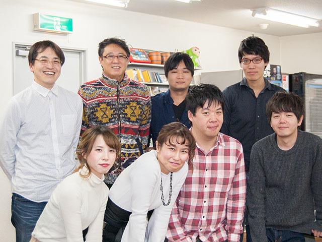 同社では女性スタッフも多く働いている。明るく自由な社風の同社は働きやすい環境なのだろう。