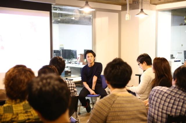 社内の週一のディープラーニング勉強会のほか、ビットエー社のエンジニア主催のフロントエンドの勉強会なども活発に行なわれている。