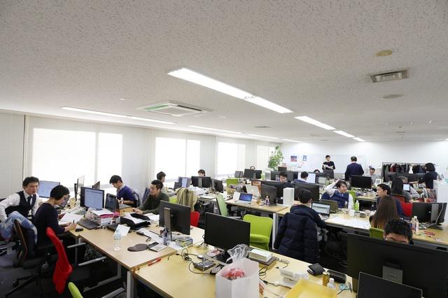 2013年1月に会社設立後、第二種金融商品取引業者の登録や人材採用、システム構築などの準備に1年半かけ、2014年6月に開業した。