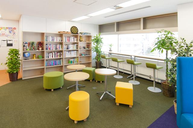 ライブラリスペースは使い方自由！
書籍購入も積極的におこなっています。