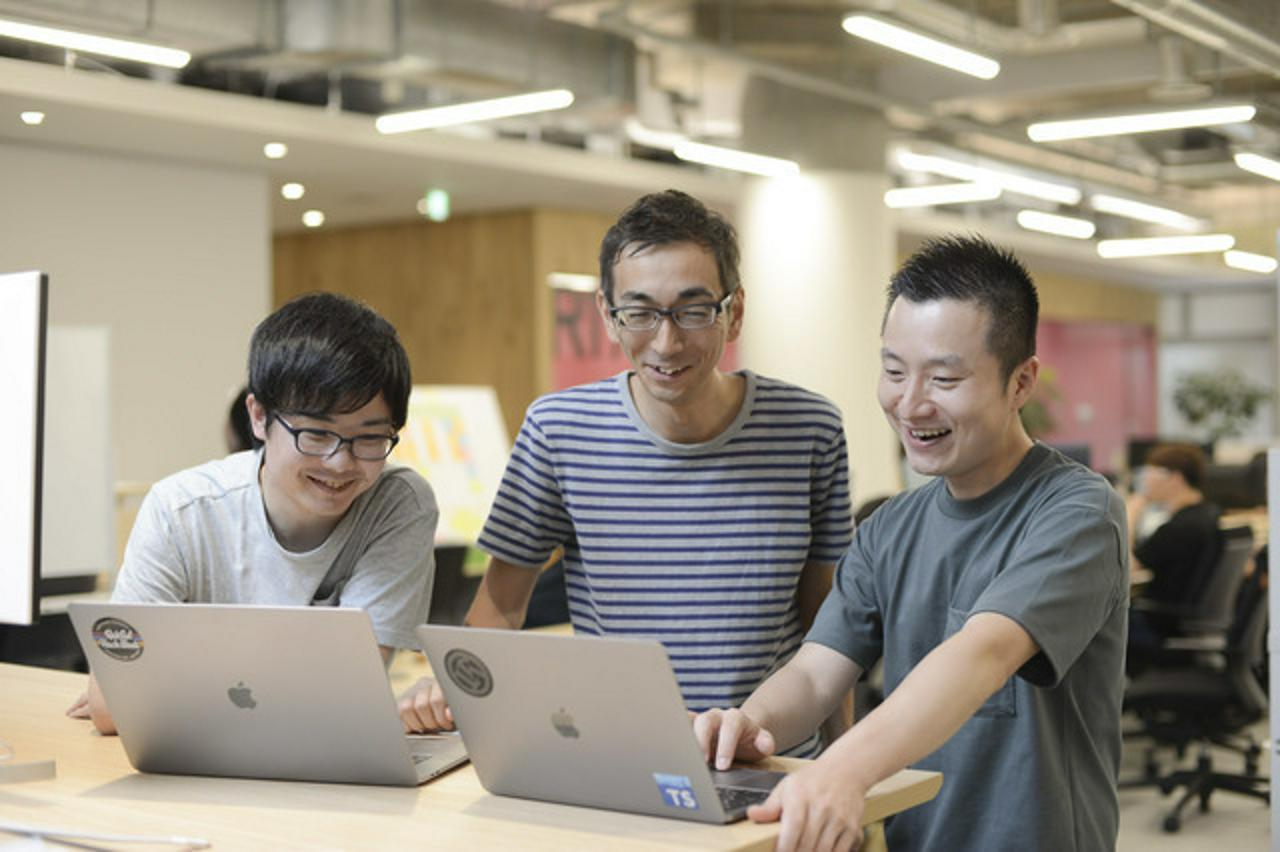 ラクスル株式会社 求人画像1