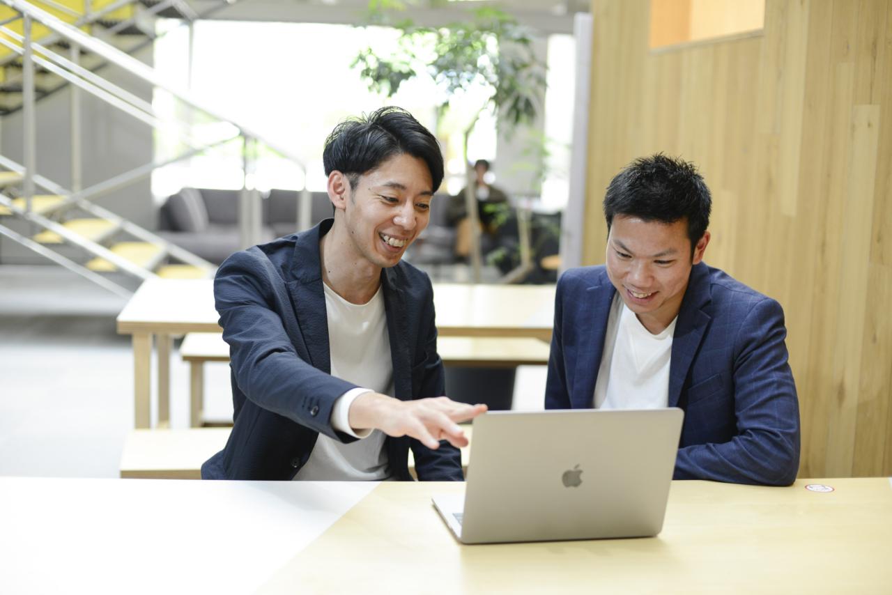 ラクスル株式会社 求人画像1