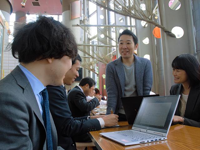 顧客のセールスプロモーションのサポートをメインの事業として手掛けている。