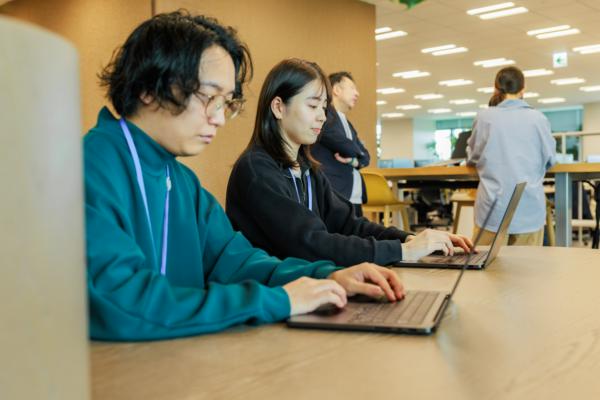 募集している求人：アプリ開発ディレクター|フルリモートOK｜フレックス制度あり！