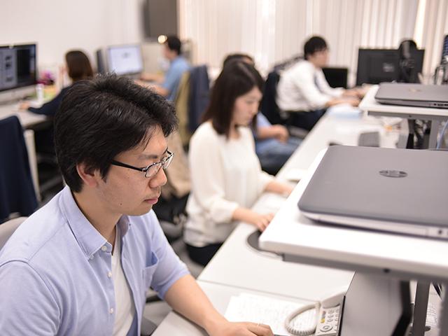同社はすでに受託での開発だけでなく、自社サービスの開発に乗り出している。