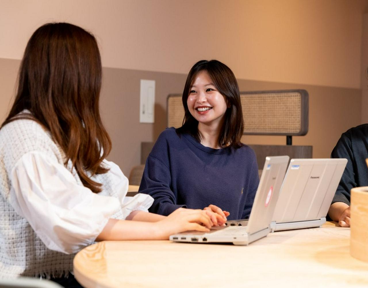 株式会社ザッパラス 求人画像1