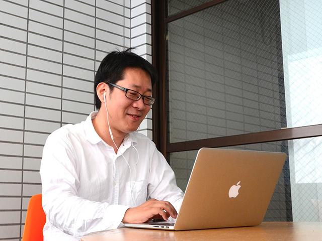 全国各地からフルリモートでプロジェクトに参加します。