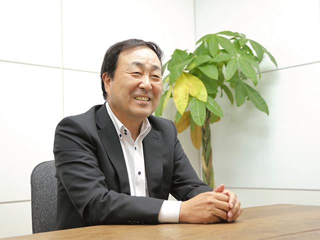 代表取締役　奥出 邦且氏
笑顔が絶えず、つねに温和な性格のため、社員からの信頼は大きいという。