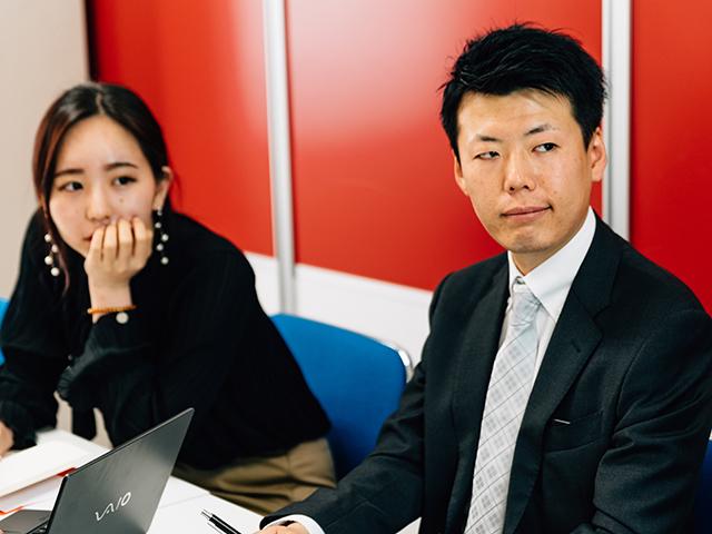 技術研修以外にもマネジメント研修や資格取得支援など、意欲ある社員にとっては多くの成長機会がある。