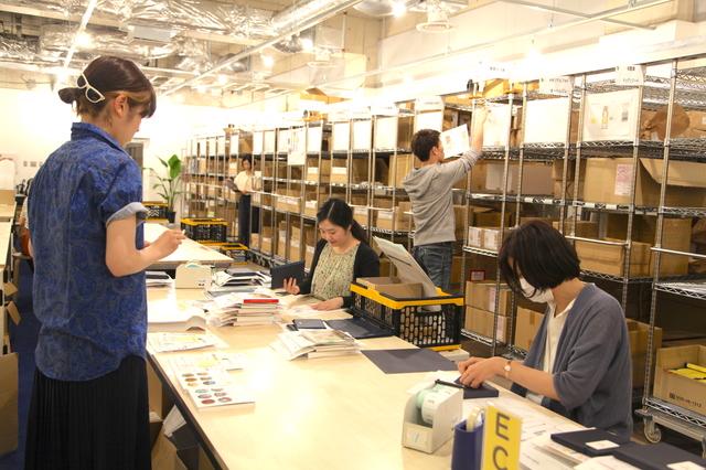 贈る人のギフト選びから購入、受取だけでなく、貰った人が行う体験まで、そのプロセス全体が特別な体験になるようにと、心を込めて発送しています。