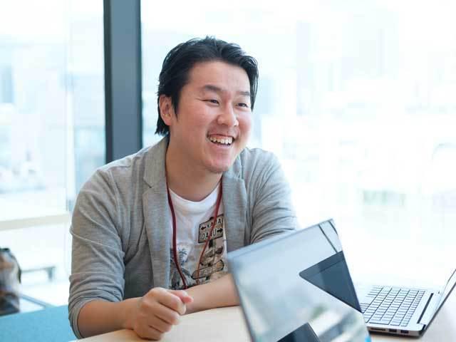 SBI証券に勤務後、ベンチャー企業を１社営業マネージャーとして上場させ、その後個人事業主として独立、大宮氏と意気投合しOTisの新規事業部マネージャーとして参画した 林 和範氏