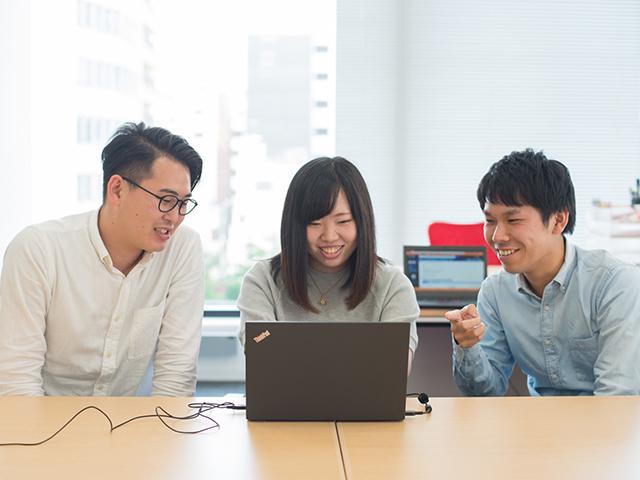 社内では万全のチーム体制が敷かれているため、わからないことや困ったときは仲間と一緒に乗り越えていけて安心です。