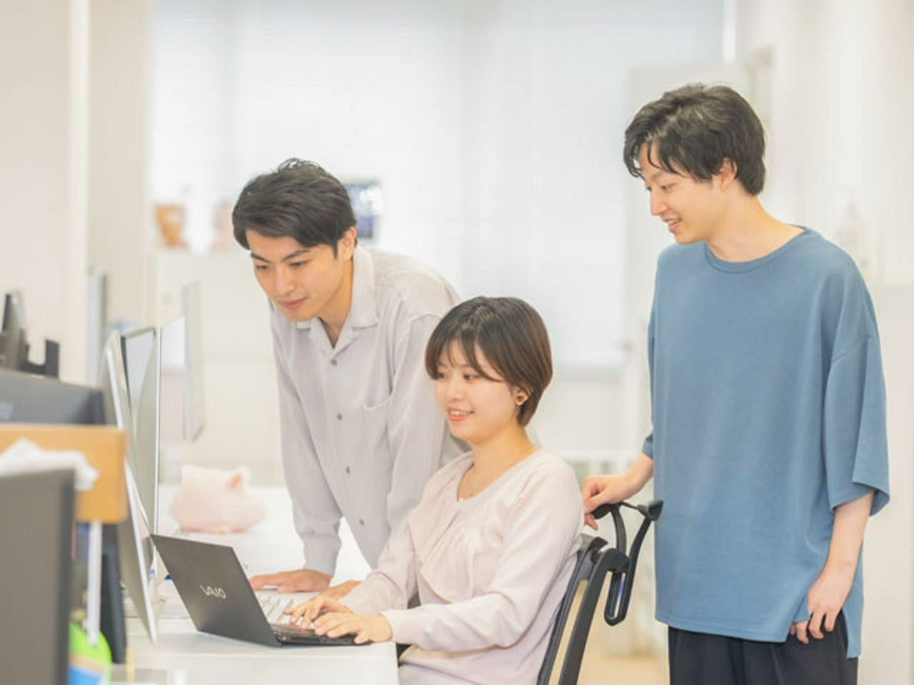 株式会社エートゥジェイ 求人画像1