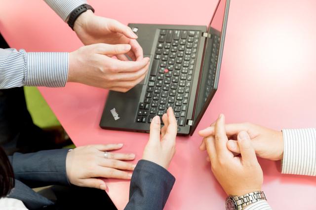 ミーティングや勉強会など、コミュニケーション機会も豊富にあります