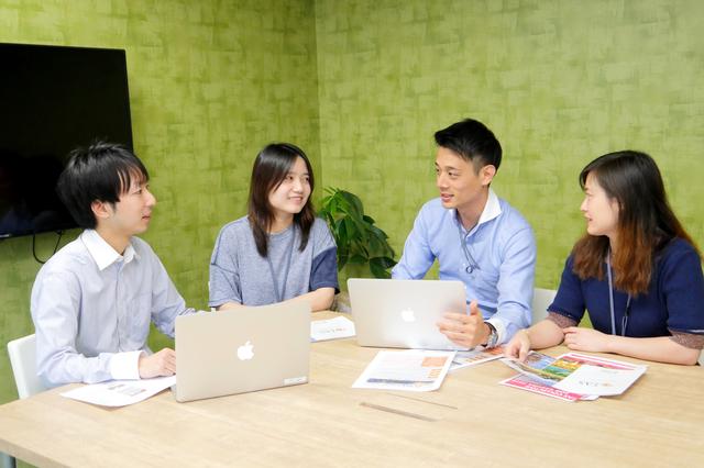 年齢、国籍を問わず活躍する社員多数！