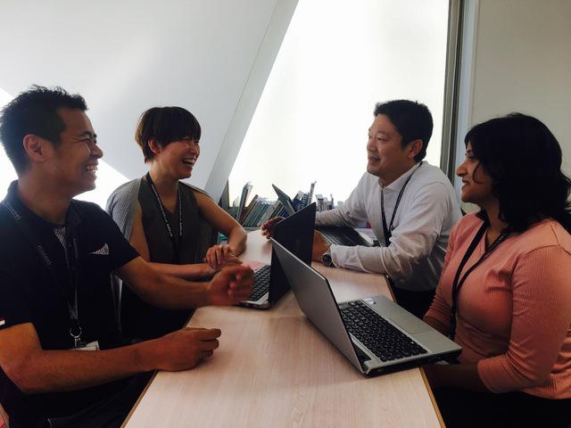 社名にNTTデータとつくと、堅いイメージを持たれがちだが、非常にフランクな社風である。部下が上司にものを言いやすいことはもちろん、MTGが行われる会議室から笑い声が漏れることも多い。