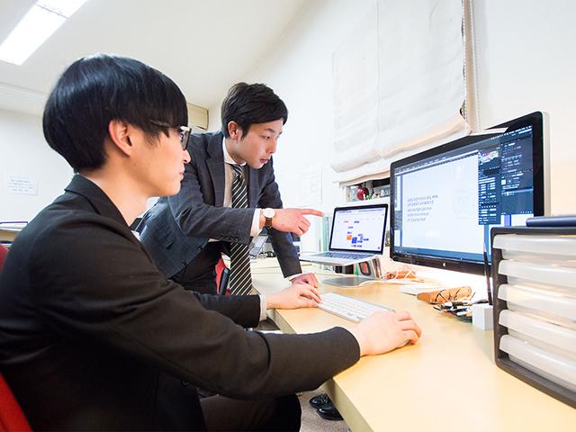 社内では優秀なメンバー同士が日々議論をし、次のステージへとイノベーションを起こすため日々邁進している。