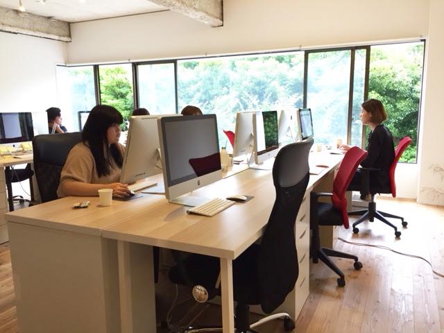 もう一つのメインサービスである個人店検索サービス「MONOBITO」は、その土地にしかない個人ショップにフォーカスした、ファッションショップナビサイトだ。