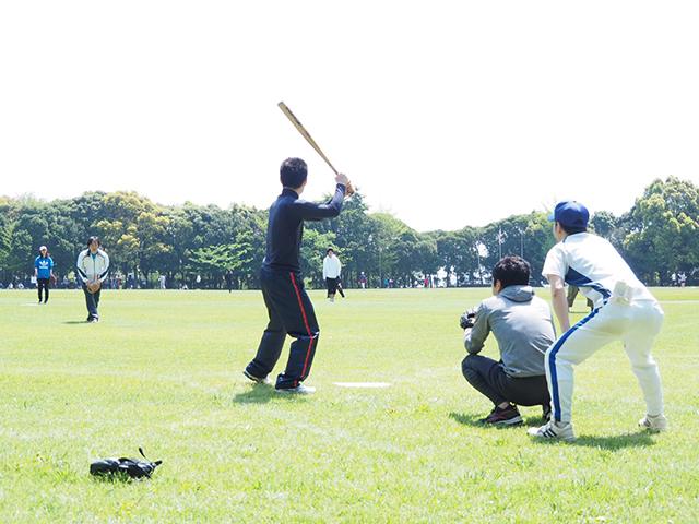 レクリエーション活動「C-WAVE」
スポーツを通して社員同士の親睦を深めるいい機会になっているという。