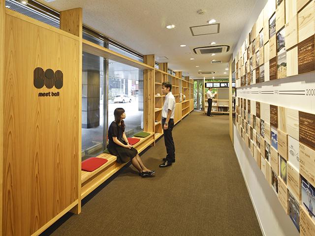 広々としたオフィスは一見の価値あり。ぜひ一度足を運び、その雰囲気を身をもって体感してもらいたい。