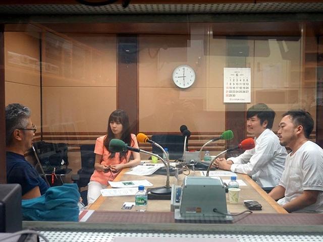 内田氏がラジオに出演した時の様子。面白いと思ったものは直感に従ってフットワーク軽く取り組めるのが同社の魅力。