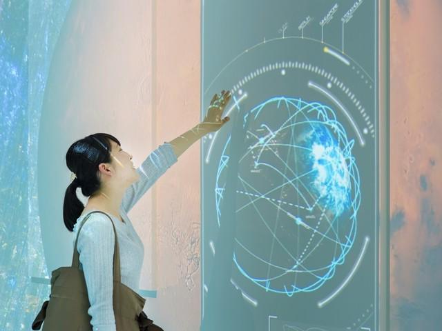 インタラクティブ要素の含まれた空間演出は現在急成長している分野の一つです。
「この空間にこんな仕掛けがあったら面白い！」
「この空間をもっと有効利用したい！こんなことを伝えたい！」
というニーズに応えた様々なソリューションを提供しています。