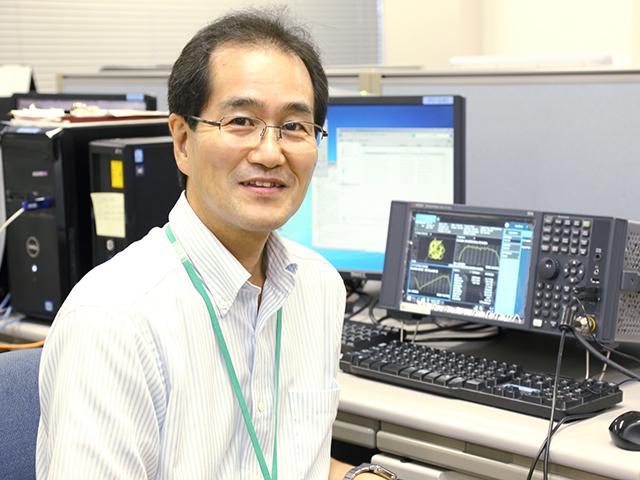 仕事の進め方については、会社と相談をしながら各自で決められるため、同社は自律的な組織だ。エンジニアとして一つの技術を極めることも可能だ。