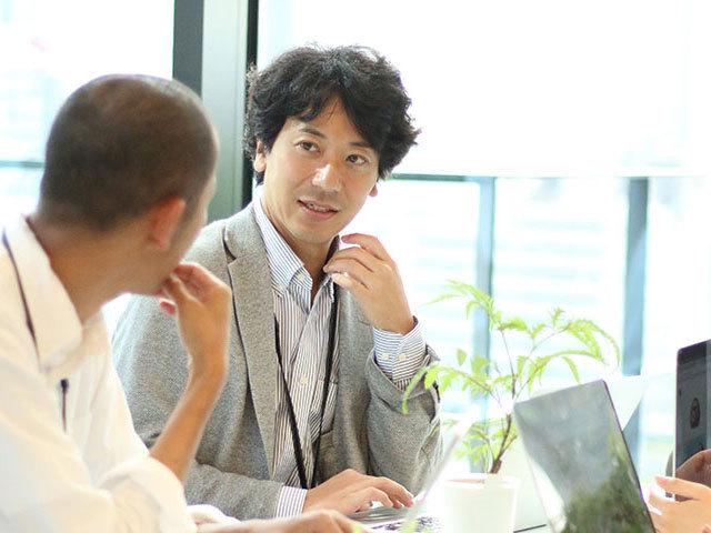 約20名のメンバーと少数精鋭ながら、有名大手企業との直取引をいくつも抱えている小さな巨人。