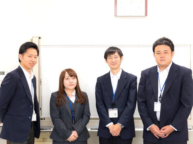 地方行政事務のシステム開発、クラウドサービス、アウトソーシングサービスなどの提供を行っている。