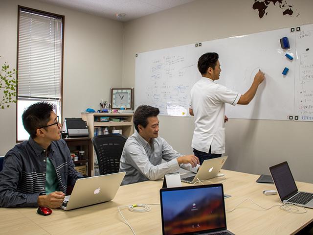 同社のサービスを使用しての実証実験や新たなサービスなど、次々と新しいチャレンジに挑んでいる。