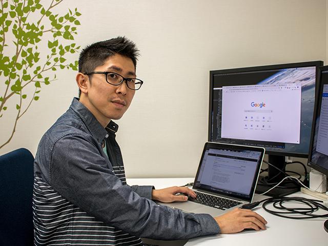 リードエンジニア 福岡秀峰氏
『LOOKREC』のビューワ周りの開発を担っている。仕事の先進性が魅力とのこと。