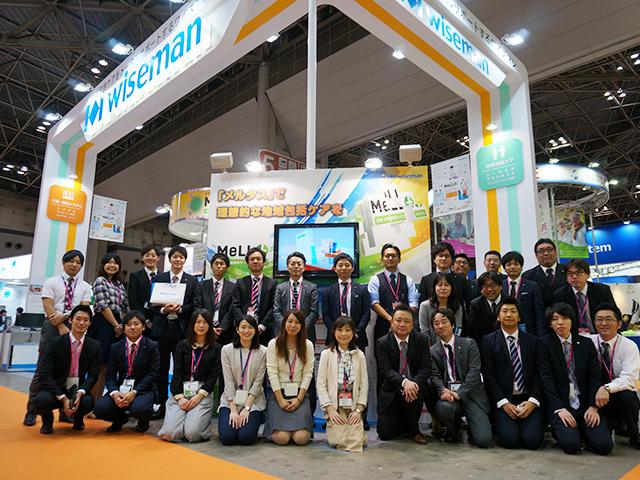 ワイズマンの強みは、医療・介護・福祉の分野に特化したソフトウェアを、企画から開発、販売、サポートまでワンストップソリューションで展開していること。世の中に必要なシステムを0から創造します。